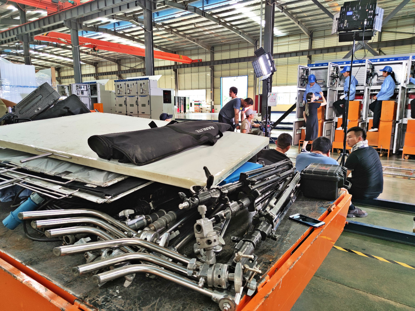 磐石品牌“明正集團(tuán)宣傳片”項(xiàng)目順利殺青 磐石品牌“明正集團(tuán)宣傳片”項(xiàng)目順利殺青