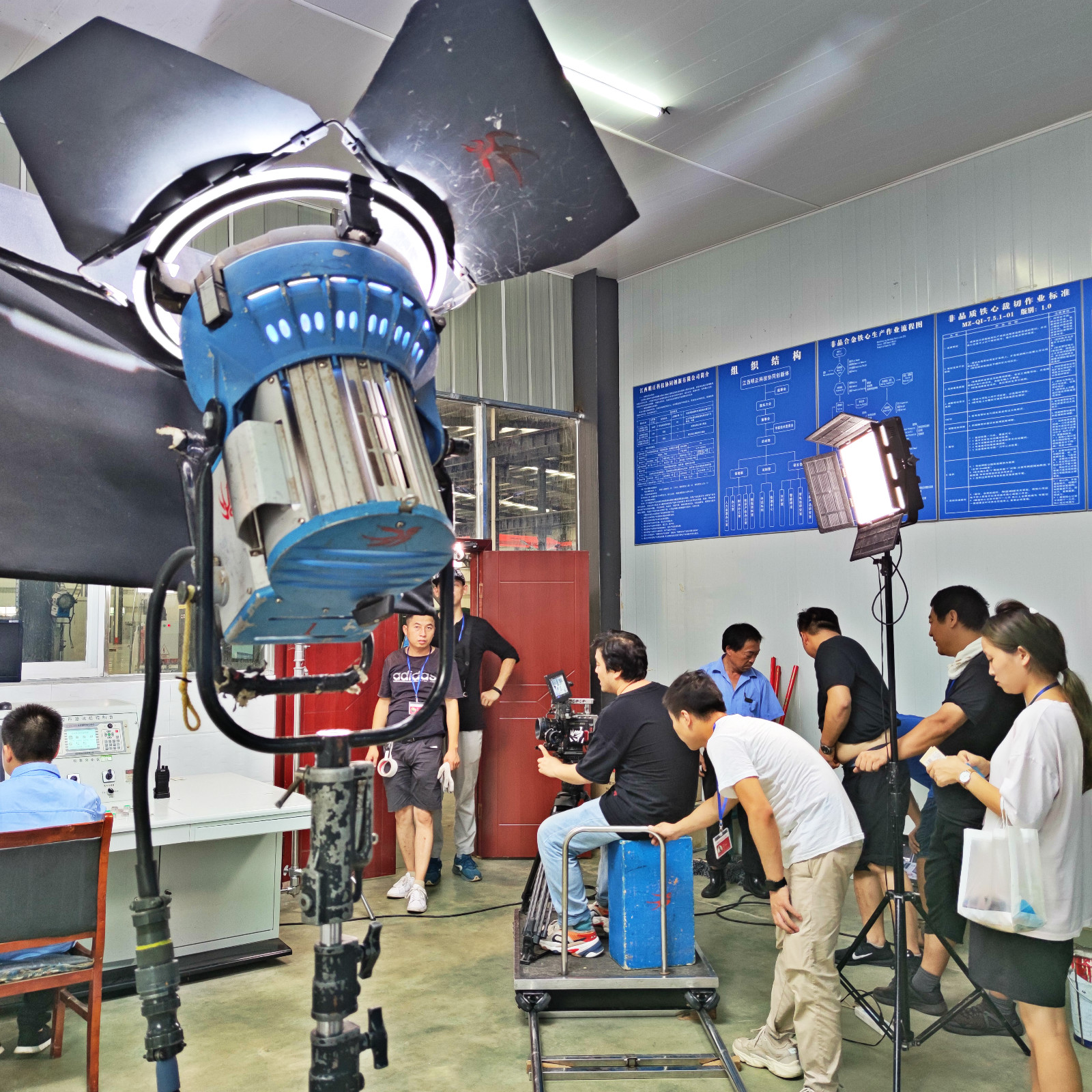 磐石品牌“明正集團(tuán)宣傳片”項(xiàng)目順利殺青 磐石品牌“明正集團(tuán)宣傳片”項(xiàng)目順利殺青