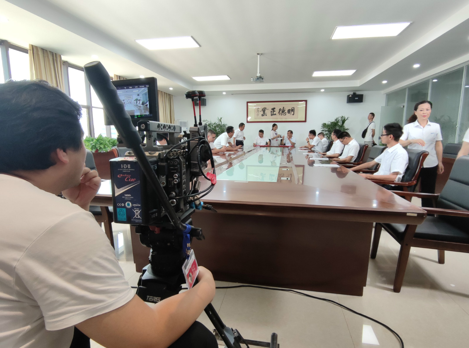 磐石品牌“明正集團(tuán)宣傳片”項(xiàng)目順利殺青 磐石品牌“明正集團(tuán)宣傳片”項(xiàng)目順利殺青