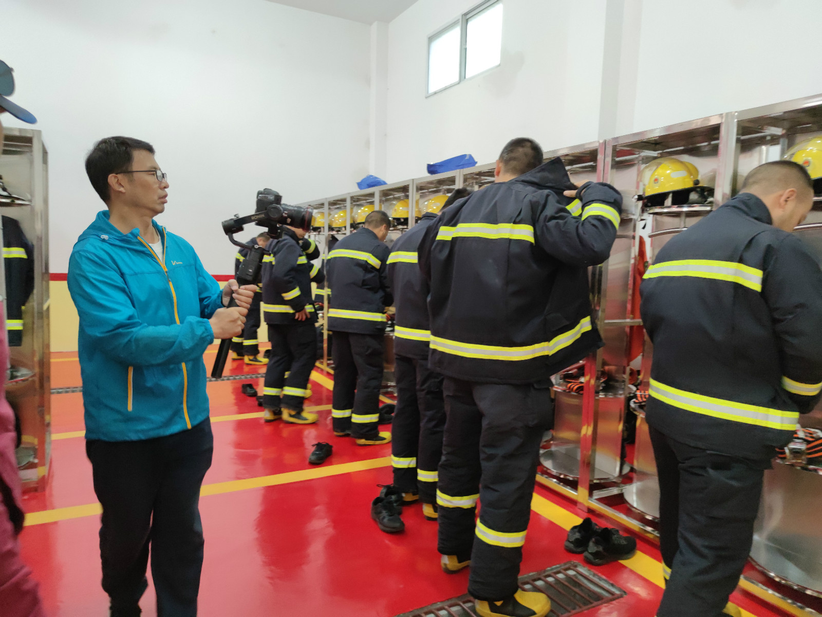 高速集團西略分公司掃黑除惡專題片順利完成拍攝 高速集團西略分公司掃黑除惡專題片順利完成拍攝